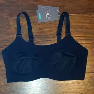 Knix Evolution Bra Size 6 Black